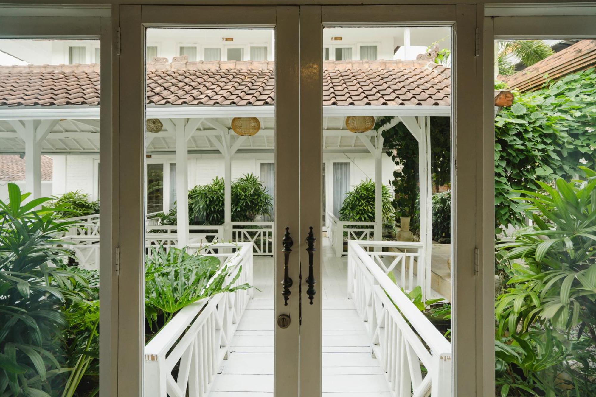 Isaiya Boutique Hotel Canggu Exterior foto